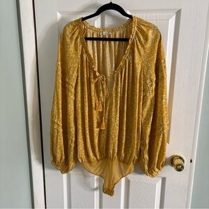 NWOT Women’s Free People Intimately All Tucks Printed Bodysuit Sz M